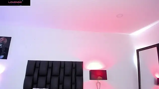 Snapshot of Snooky_Clinton chatting on 12-31-24, 07:07 Snooky Clinton online show from 12-31-24, 07:07