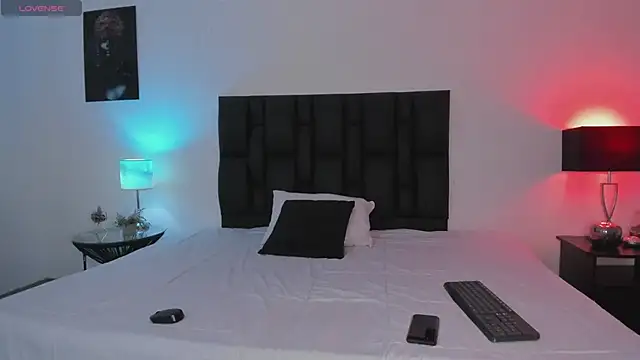 Snapshot of Snooky_Clinton chatting on 02-06-25, 04:31 Snooky Clinton online show from 02-06-25, 04:31