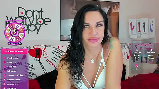 Tara Bloss online show from 02-07-25, 03:12