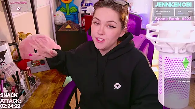 JennKenobi online show from 03-18-25, 03:31