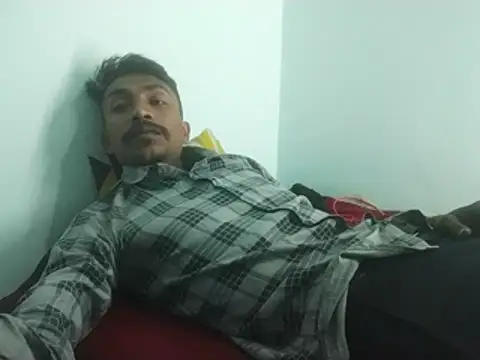 Snapshot of PrabV0319 chatting on 01-10-26, 06:20 PrabV0319 online show from 01-10-26, 06:20