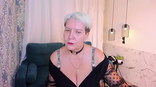 KathySunn online show from 04-01-26, 01:41