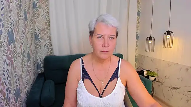 Snapshot of KathySunn chatting on 05-07-26, 01:49 KathySunn online show from 05-07-26, 01:49