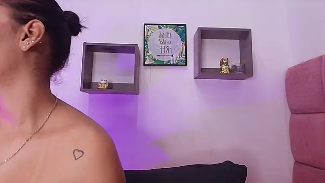 lorrayne  online show from 02-13-25, 11:50