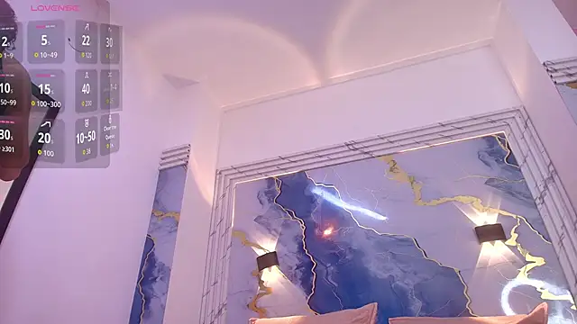 lorrayne  online show from 10-18-25, 12:17