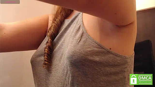 Snapshot of mollywayne chatting on 12-27-24, 04:21 mollywayne online show from 12-27-24, 04:21