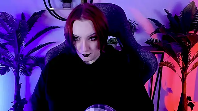 AsheLucker online show from 12-15-24, 11:53