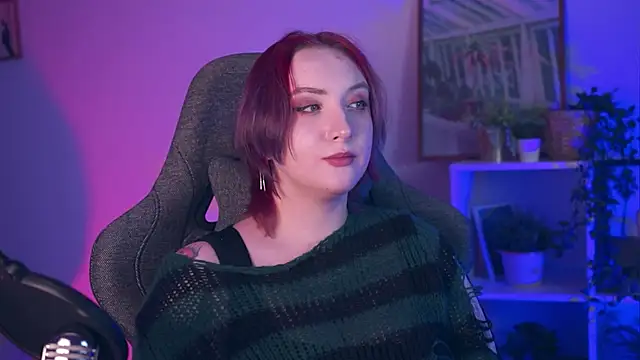 AsheLucker online show from 12-20-24, 11:16