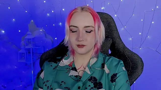 AsheLucker online show from 01-23-25, 08:24