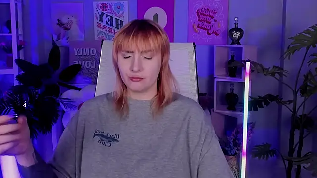 AsheLucker online show from 09-16-25, 02:34