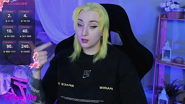 AsheLucker online show from 10-02-25, 02:40