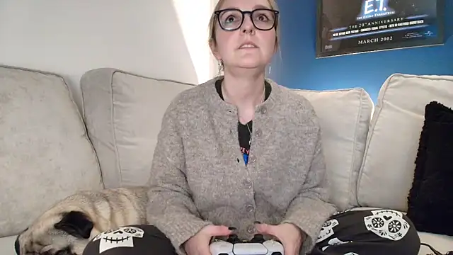 Snapshot of short_sweetpea chatting on 09-25-25, 09:07 short sweetpea online show from 09-25-25, 09:07