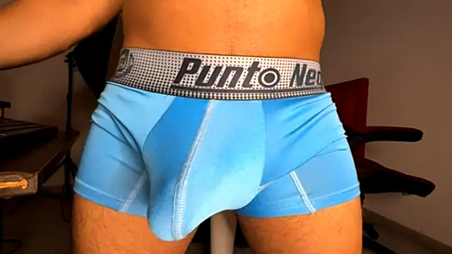 Snapshot of jordylatin20 chatting on 09-10-25, 11:05 jordylatin20 online show from 09-10-25, 11:05