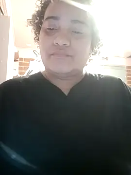 Snapshot of Hilarybunnyy chatting on 02-03-26, 10:26 Hilarybunnyy online show from 02-03-26, 10:26