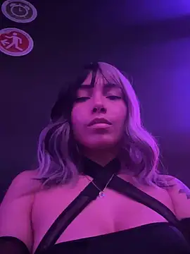 numberfav8 online show from 03-20-25, 03:02