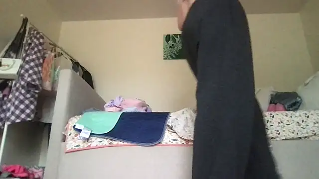 HYPHYtype online show from 09-29-25, 04:34