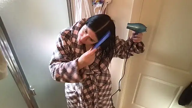 HYPHYtype online show from 11-02-25, 07:27