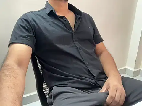 Arjun78877 online show from 10-05-25, 09:07