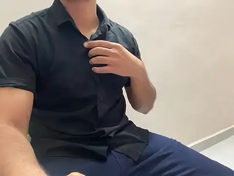 Arjun78877 online show from 10-12-25, 06:40