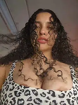 Lucy Marin online show from 12-01-25, 10:04