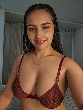 Snapshot of Lucy_Marin chatting on 01-17-26, 04:22 Lucy Marin online show from 01-17-26, 04:22