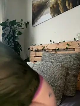 MenaDreadfull online show from 03-28-26, 03:11