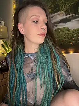 MenaDreadfull online show from 03-31-26, 02:28