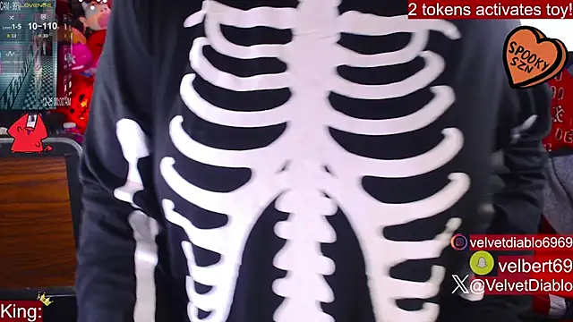 VelvetDiablo online show from 10-22-25, 12:00