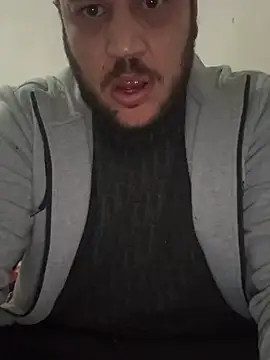 Snapshot of 1Aleks13 chatting on 02-03-26, 09:20 1Aleks13 online show from 02-03-26, 09:20