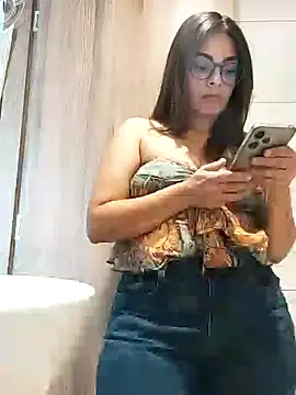 Ivanna2 online show from 01-30-25, 09:58