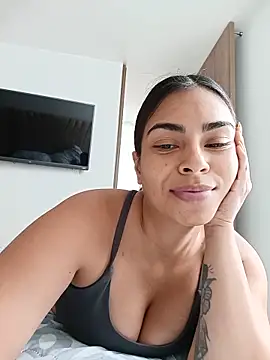 Snapshot of Ivanna2 chatting on 06-02-26, 04:31 Ivanna2 online show from 06-02-26, 04:31