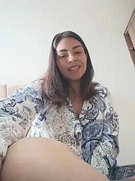 Snapshot of Ivanna2 chatting on 07-06-26, 04:42 Ivanna2 online show from 07-06-26, 04:42