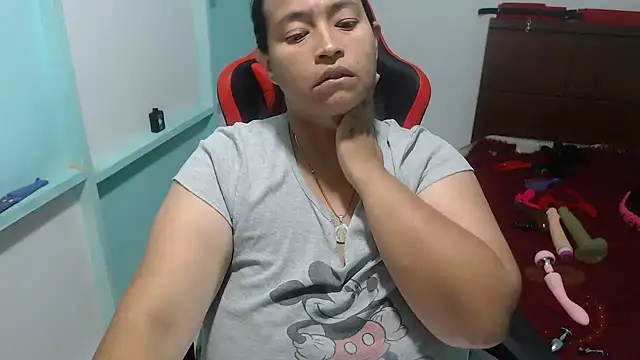 Snapshot of NatalySexxxMilk chatting on 11-29-25, 10:02 NatalySexxxMilk online show from 11-29-25, 10:02