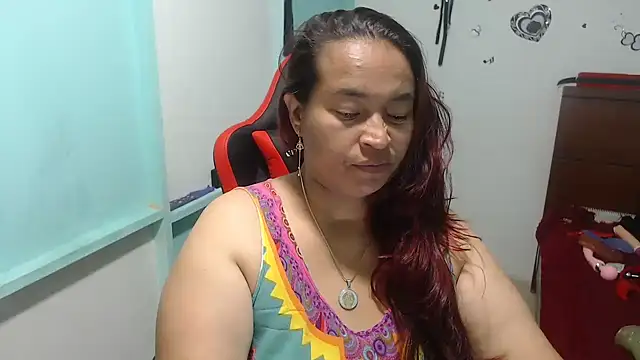 Snapshot of NatalySexxxMilk chatting on 12-05-25, 06:11 NatalySexxxMilk online show from 12-05-25, 06:11