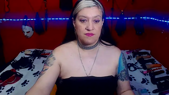 Snapshot of MATURE_Randy chatting on 11-28-25, 11:51 MATURE Randy online show from 11-28-25, 11:51