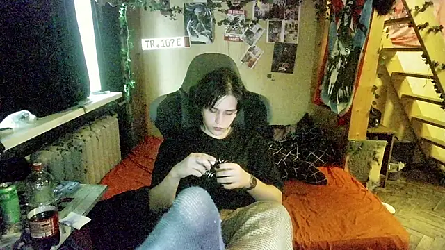 Snapshot of sademobeer chatting on 02-22-26, 02:26 sademobeer online show from 02-22-26, 02:26