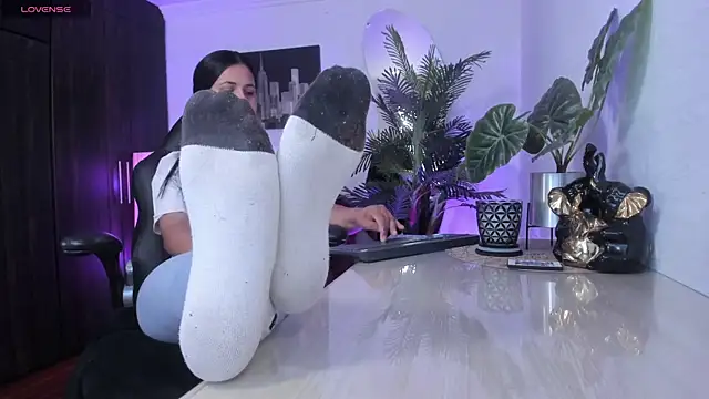 Snapshot of Amaia_Bushida chatting on 03-02-25, 02:19 Amaia Bushida online show from 03-02-25, 02:19