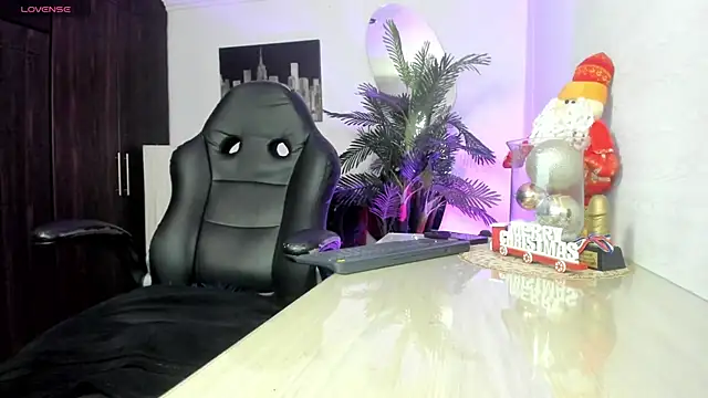 Snapshot of Amaia_Bushida chatting on 11-29-25, 03:09 Amaia Bushida online show from 11-29-25, 03:09