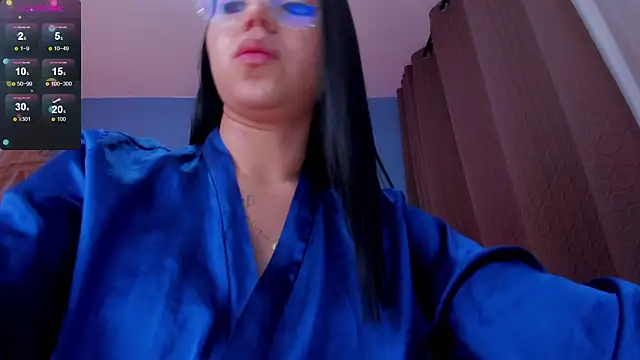 VictoriaLeia online show from 03-19-25, 04:57