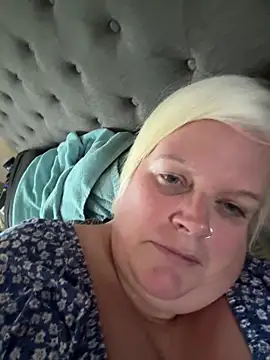 sexychazza16 online show from 10-24-25, 03:52