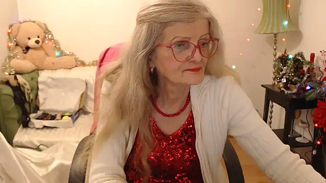 Snapshot of BlairFort chatting on 12-27-24, 09:32 BlairFort online show from 12-27-24, 09:32