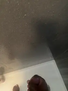 chocolatelongstrokes online show from 04-15-26, 04:14