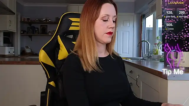 stripmequick online show from 02-05-25, 02:16