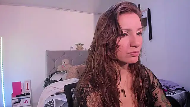 vanessabrown  online show from 03-18-26, 03:04