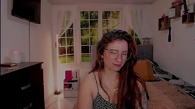 Snapshot of vanessabrown_ chatting on 05-29-26, 04:27 vanessabrown online show from 05-29-26, 04:27