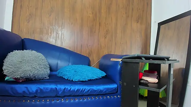 Mature Skinny online show from 03-14-25, 01:02