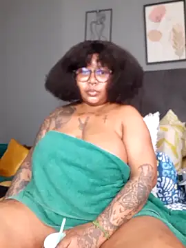 PearlSexxy69 online show from 10-13-25, 09:20