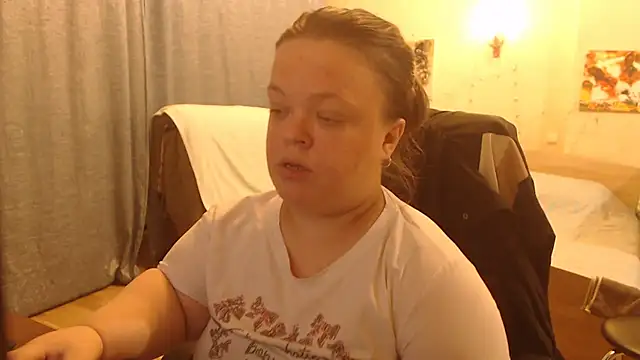 Janiffer MiMi online show from 12-06-24, 01:40