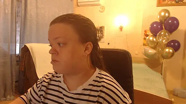 Janiffer MiMi online show from 12-18-24, 05:59