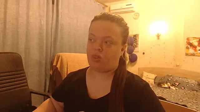 Janiffer MiMi online show from 01-12-25, 01:11